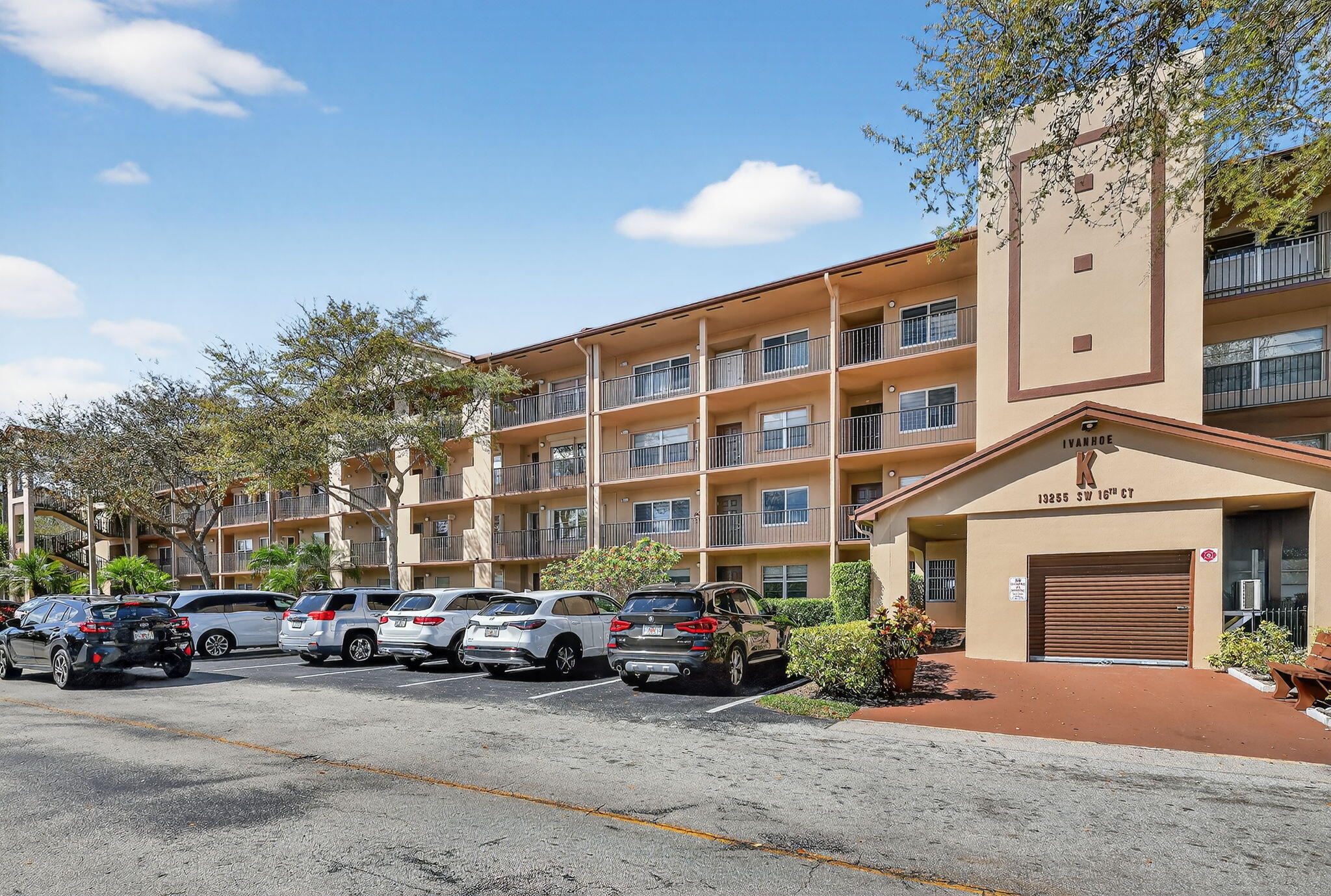 IVANHOE EAST AT CENTURY VILLAGE - Residential