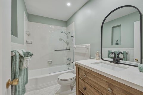 Tiny photo for 2330 NE 36th Street #11, Lighthouse Point, FL 33064 (MLS # B26078717)