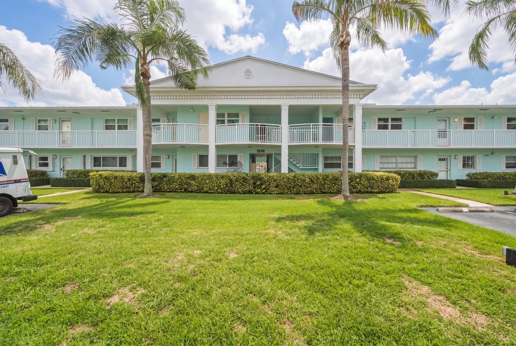 Photo of 2330 NE 36th Street #11, Lighthouse Point, FL 33064 (MLS # B26078717)