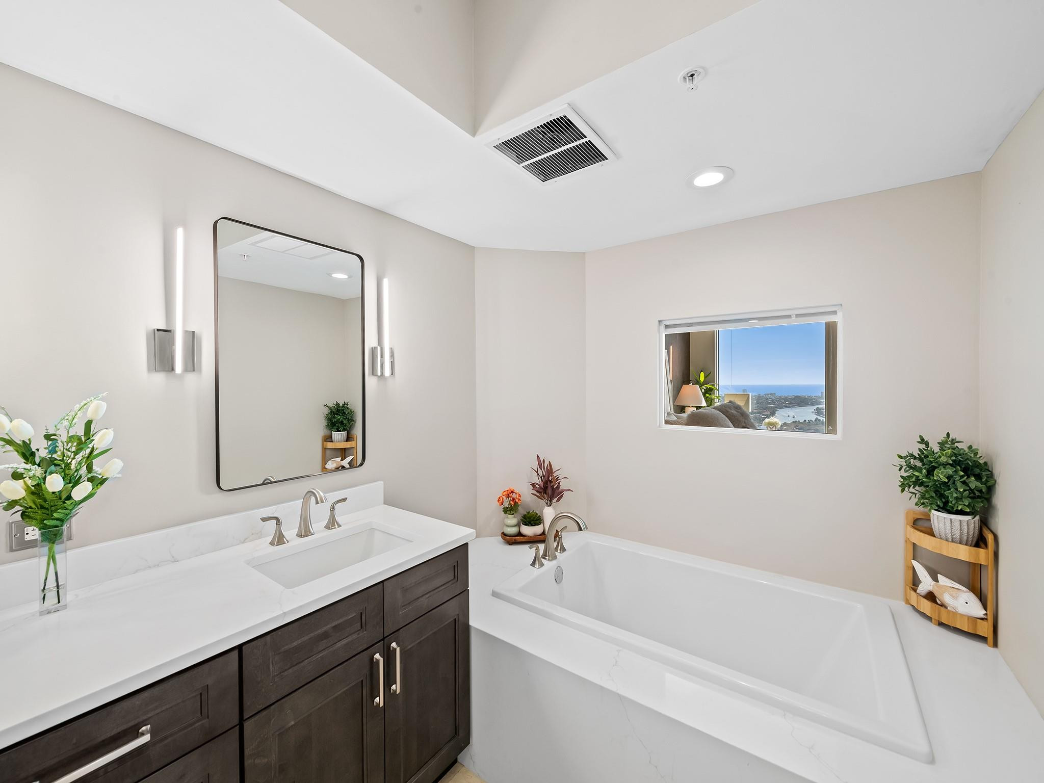 LAS OLAS GRAND - Residential