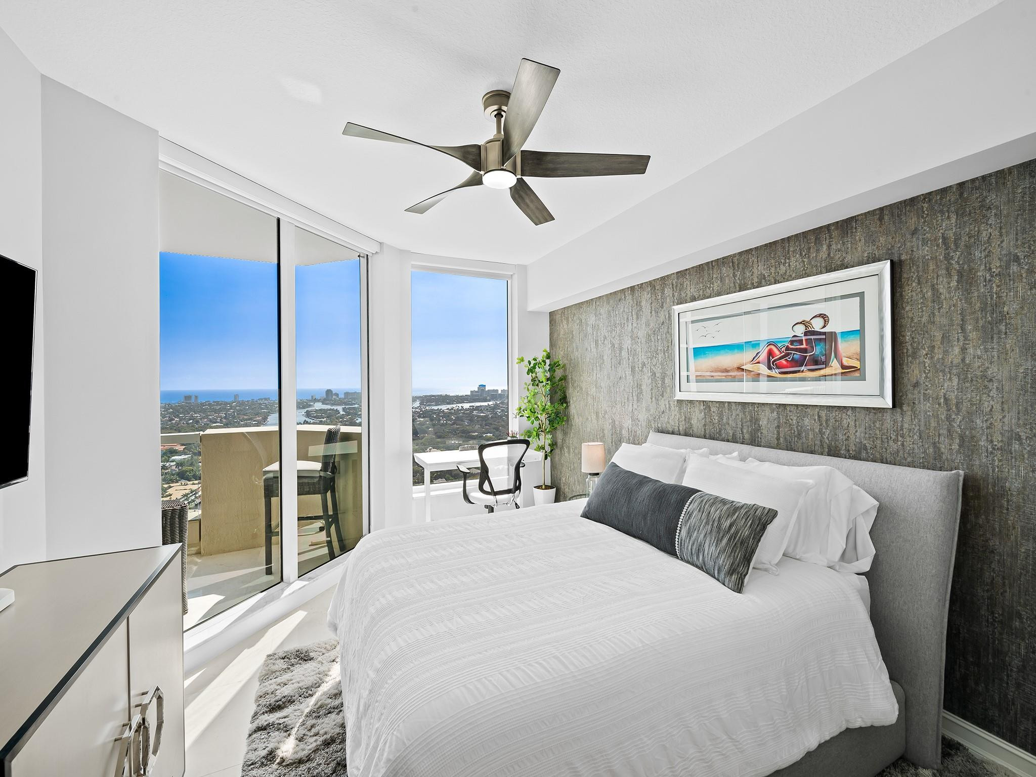 LAS OLAS GRAND - Residential