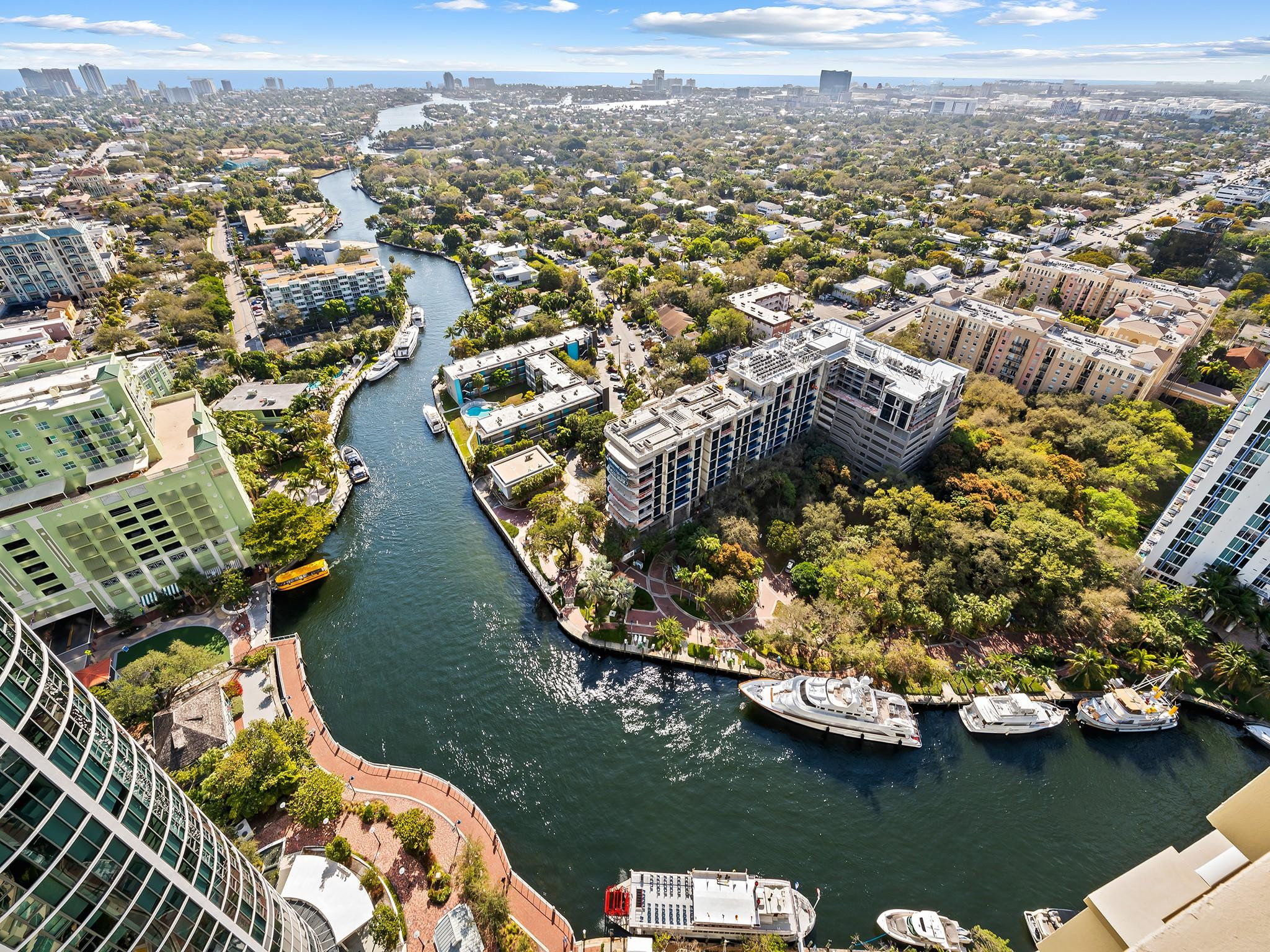 LAS OLAS GRAND - Residential