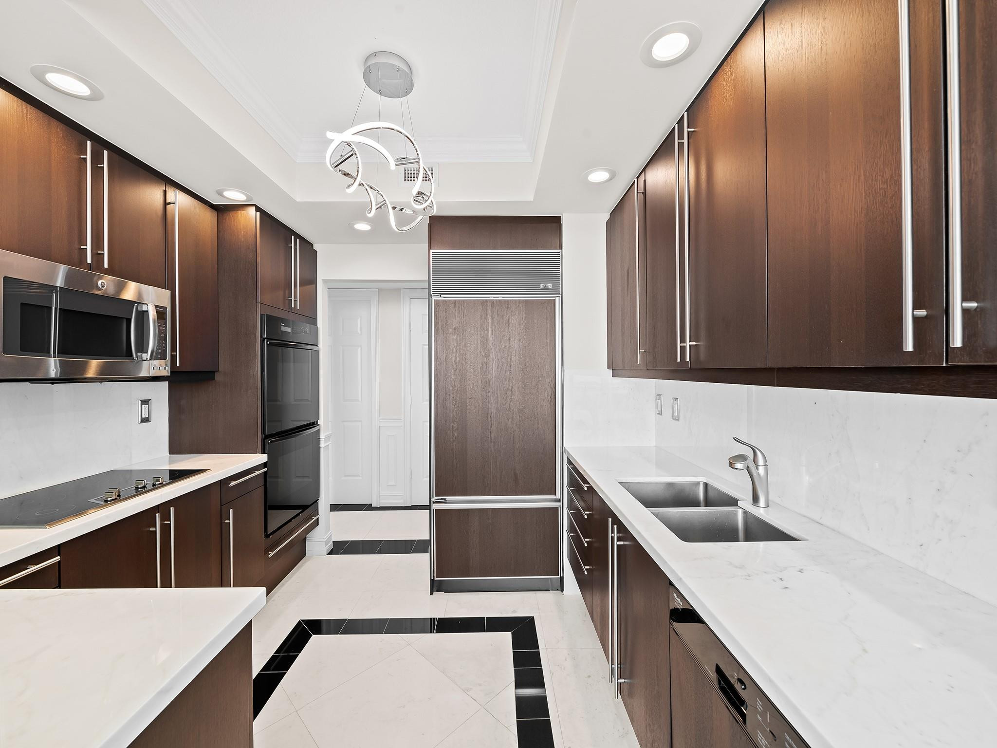 LAS OLAS GRAND - Residential