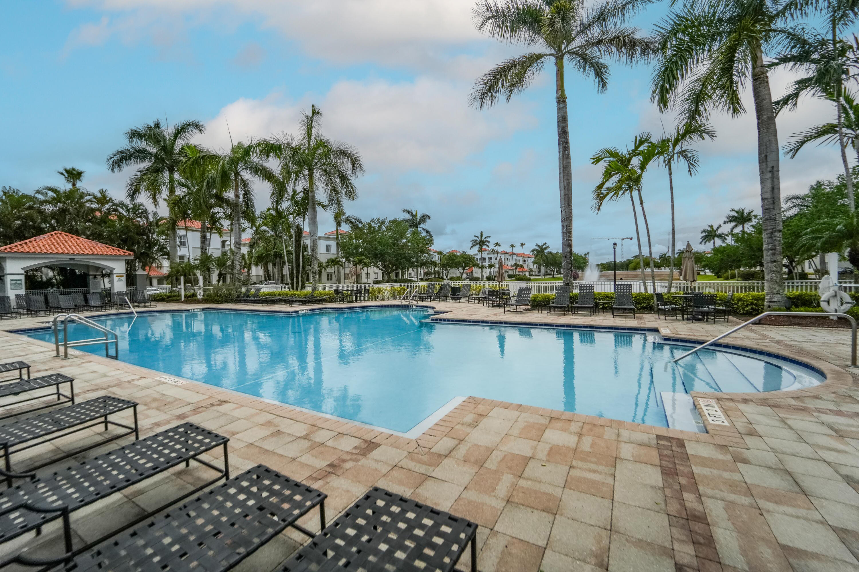 RESIDENCES AT LEGACY PLACE CONDO - Residential