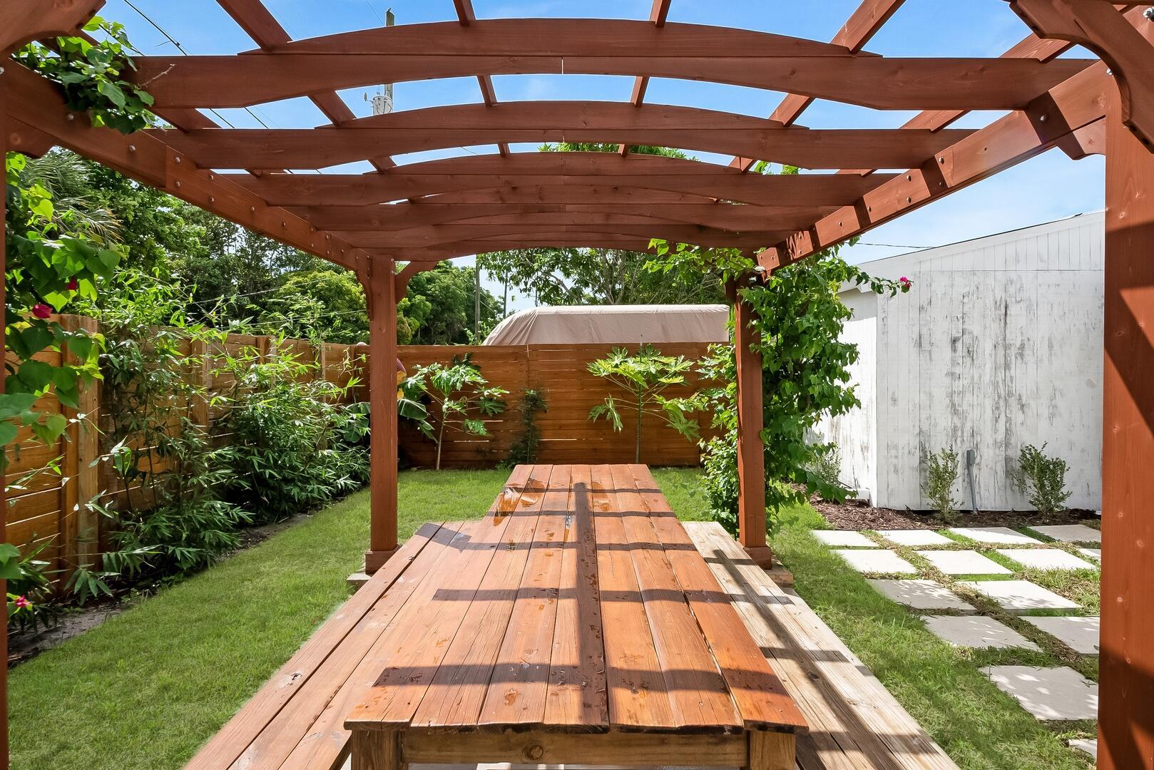 DELRAY TOWN OF - Residential Lease