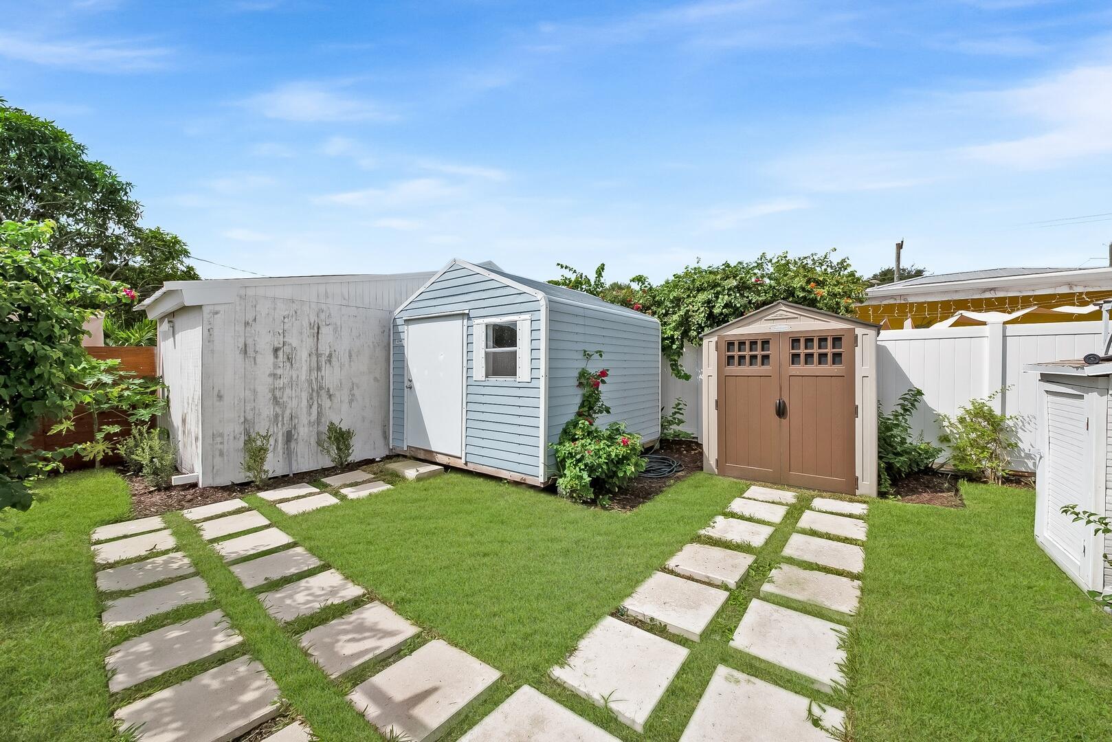 DELRAY TOWN OF - Residential Lease