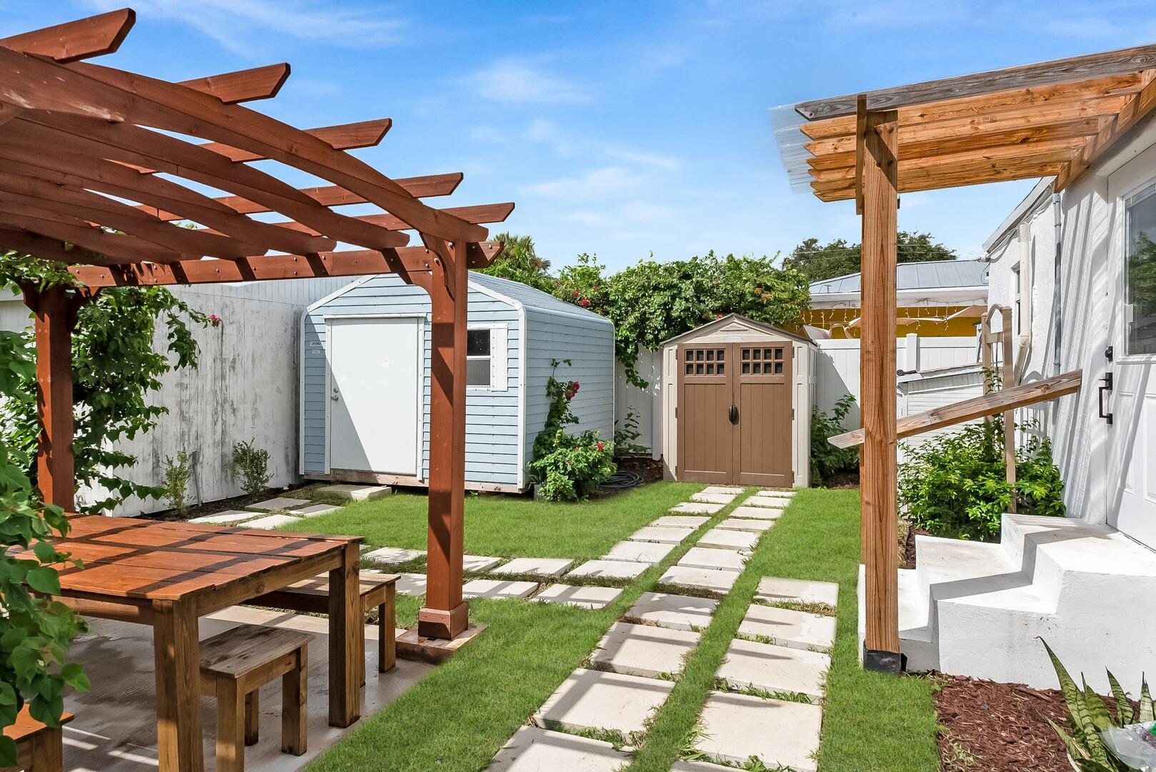 DELRAY TOWN OF - Residential Lease
