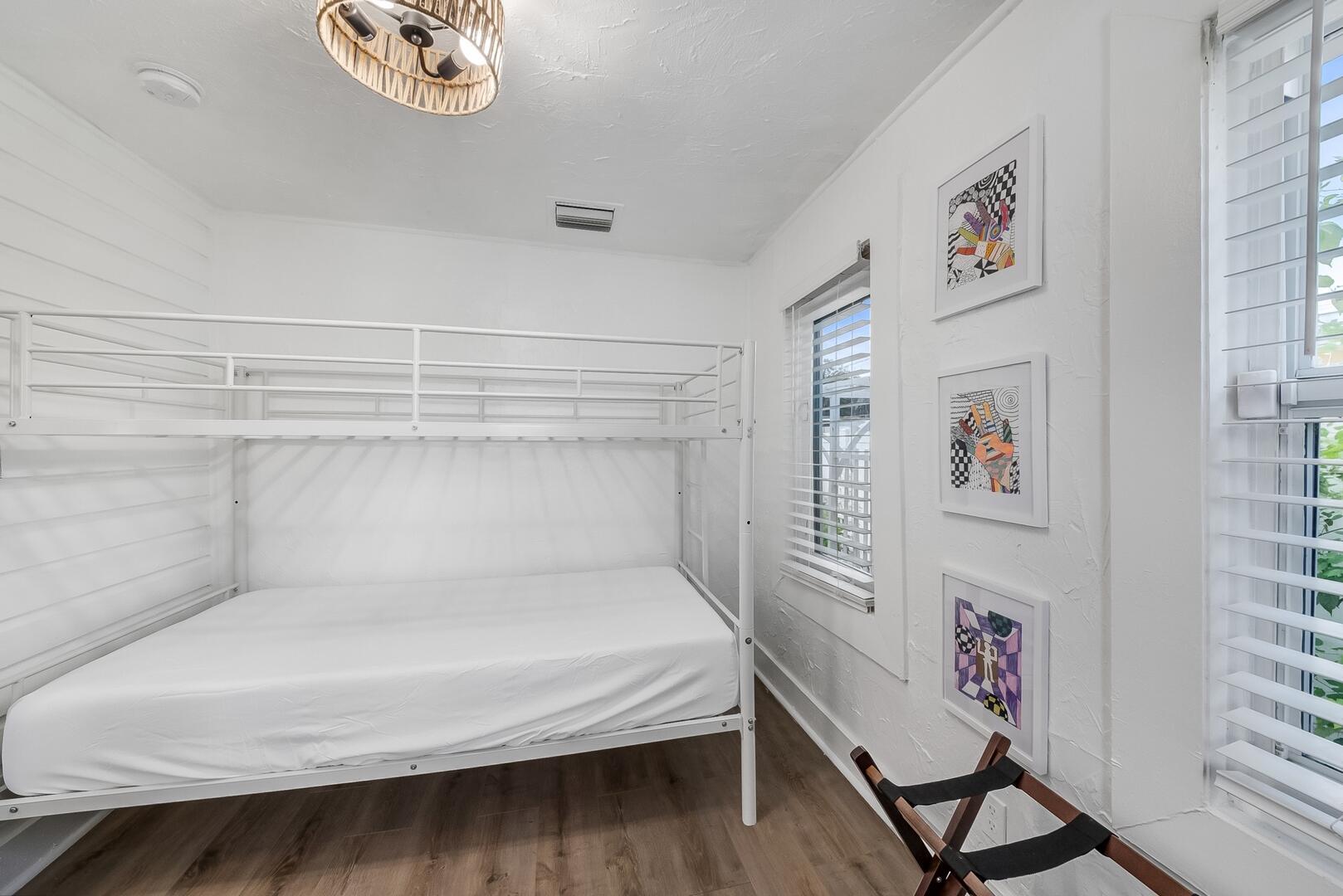 DELRAY TOWN OF - Residential Lease