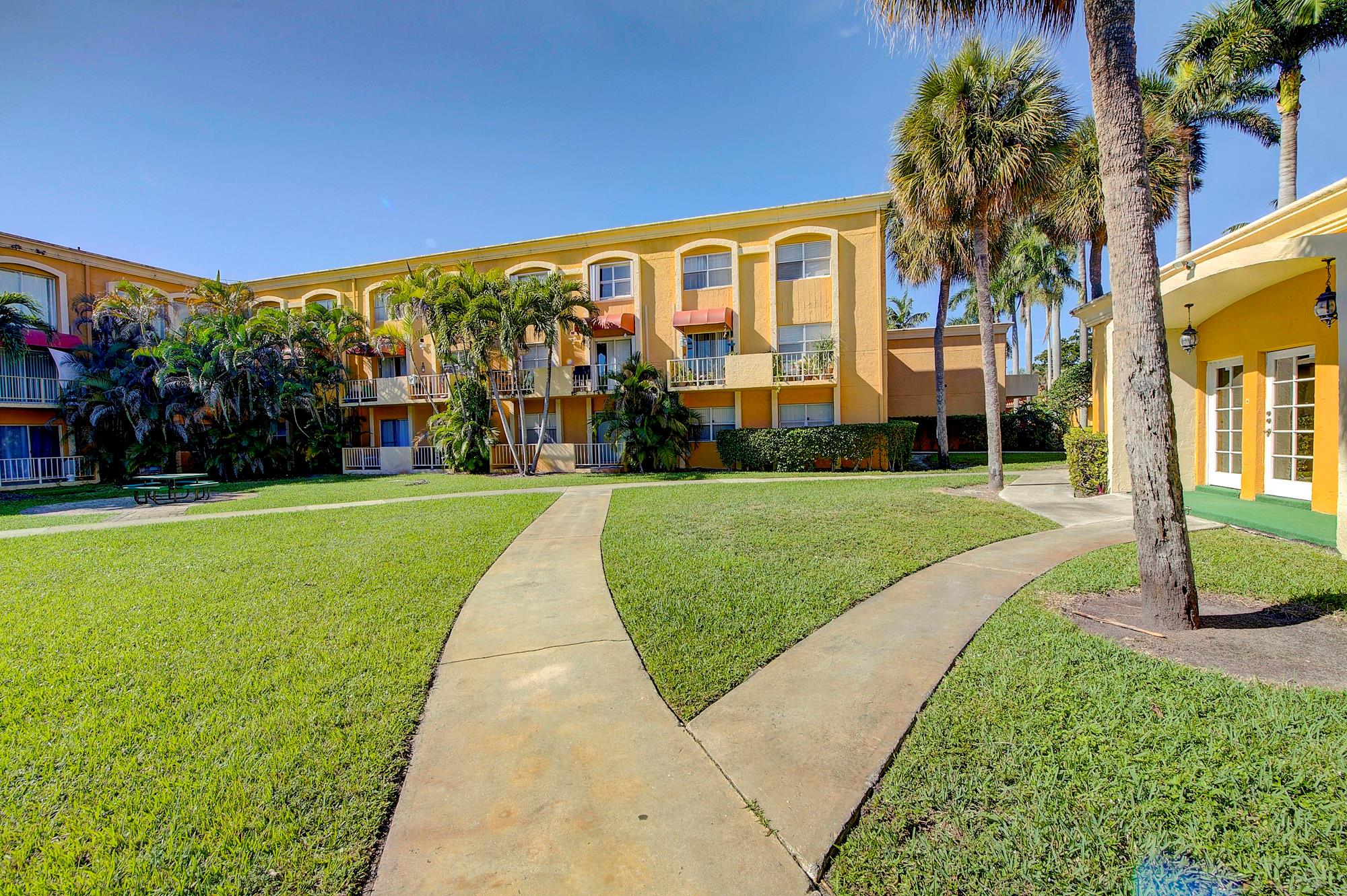 Venetian Gardens - Residential