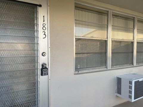 183 Dorchester H West Palm Beach FL 33417