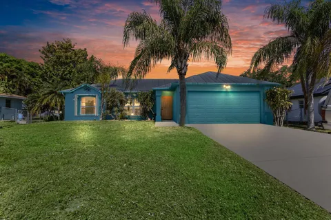 249 SW Holden Terrace, Port St Lucie, FL MLS: R11072123