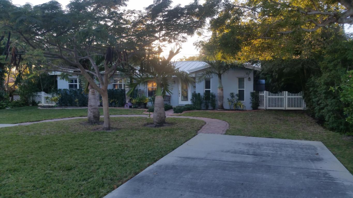 BOCA RATON HILLS SEC 3 - Residential Lease