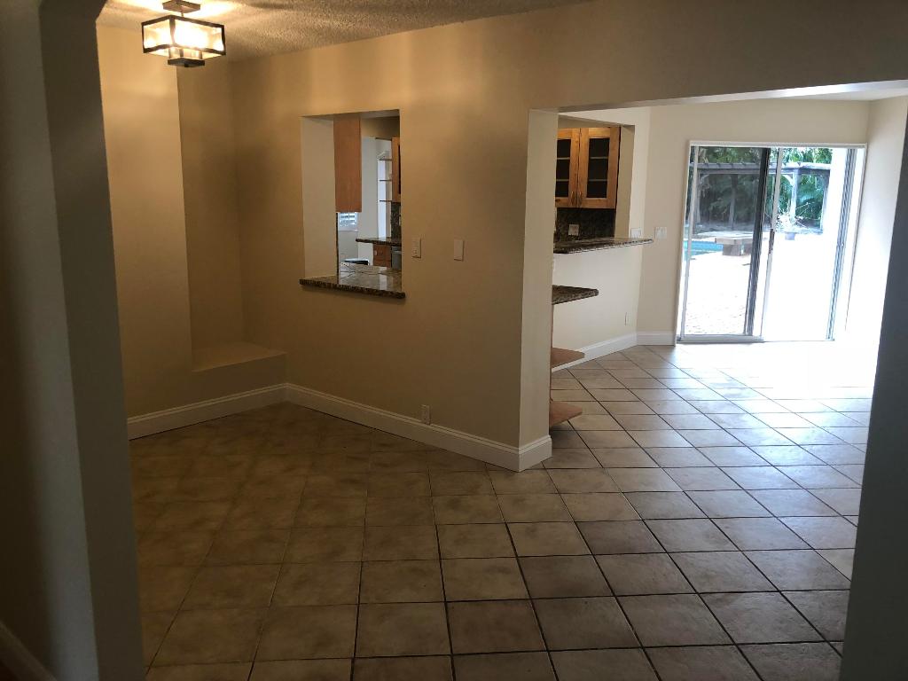 BOCA RATON HILLS SEC 3 - Residential Lease