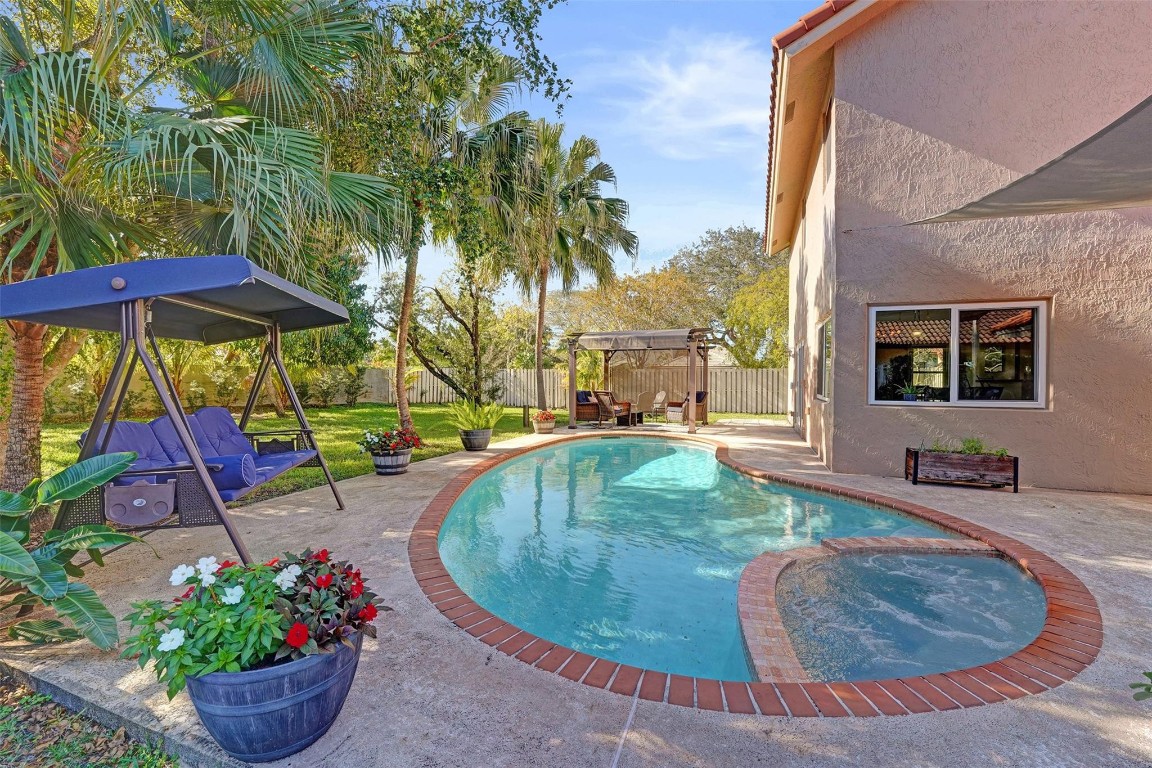 Shenandoah Sec Two 128-22 - Residential