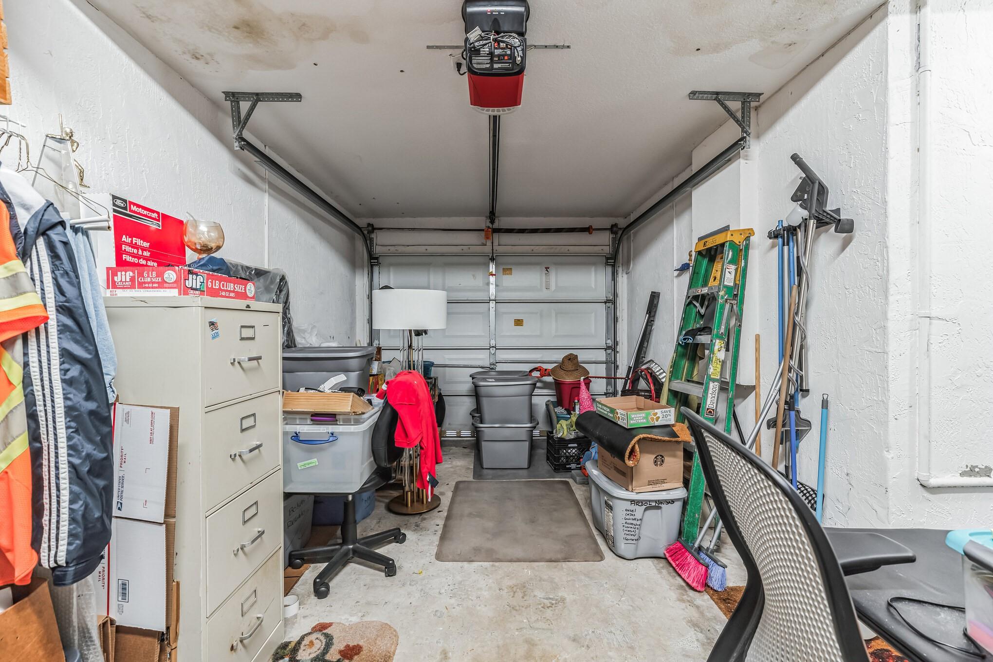 TAMIAMI TRAIL - Residential