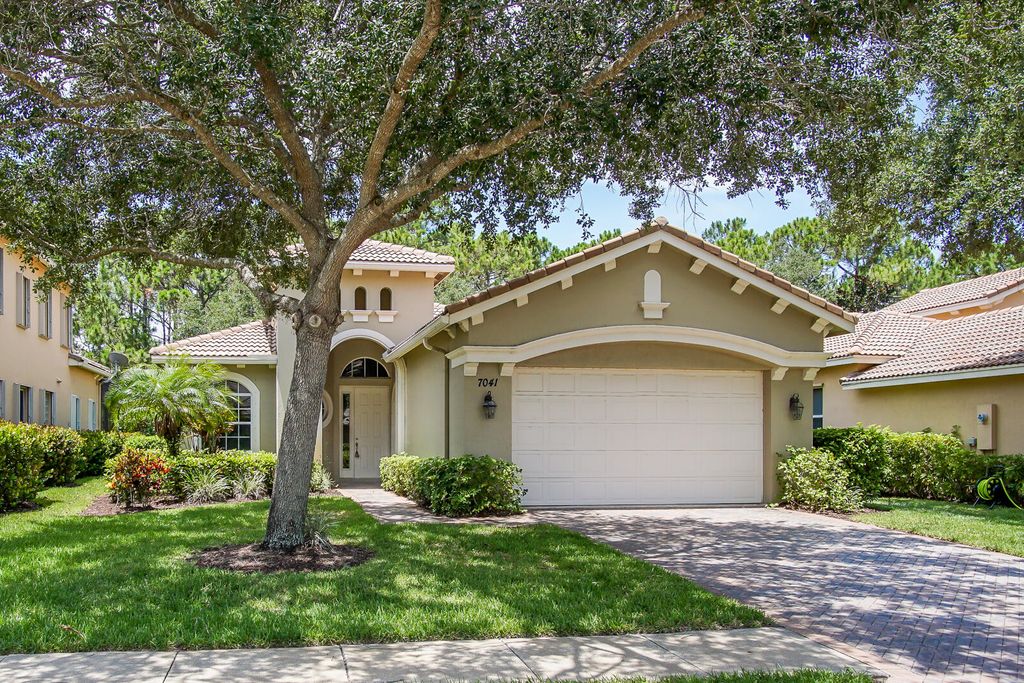 Photo of 7041 Maidstone Drive Dr, Port Saint Lucie, FL 34986 (MLS # R10810440)