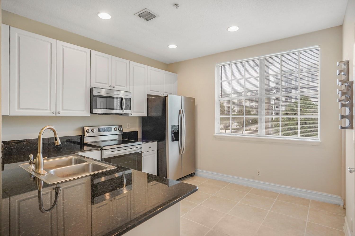 North Lauderdale Amd - Residential Lease