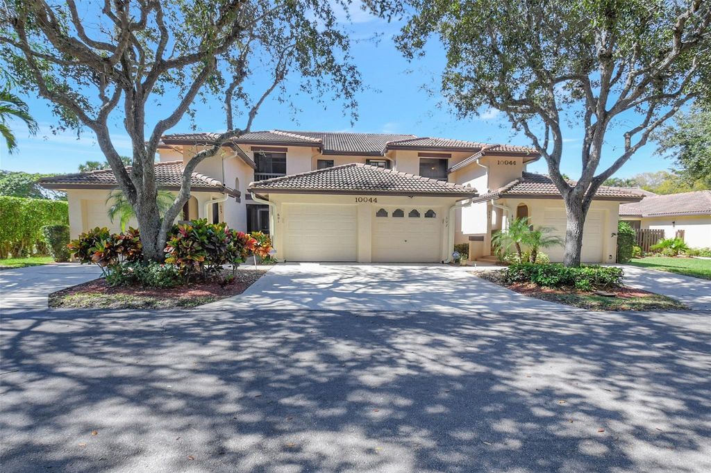 Photo of 10044 Cedar Point Boulevard #604, Boynton Beach, FL 33437 (MLS # F10421652)