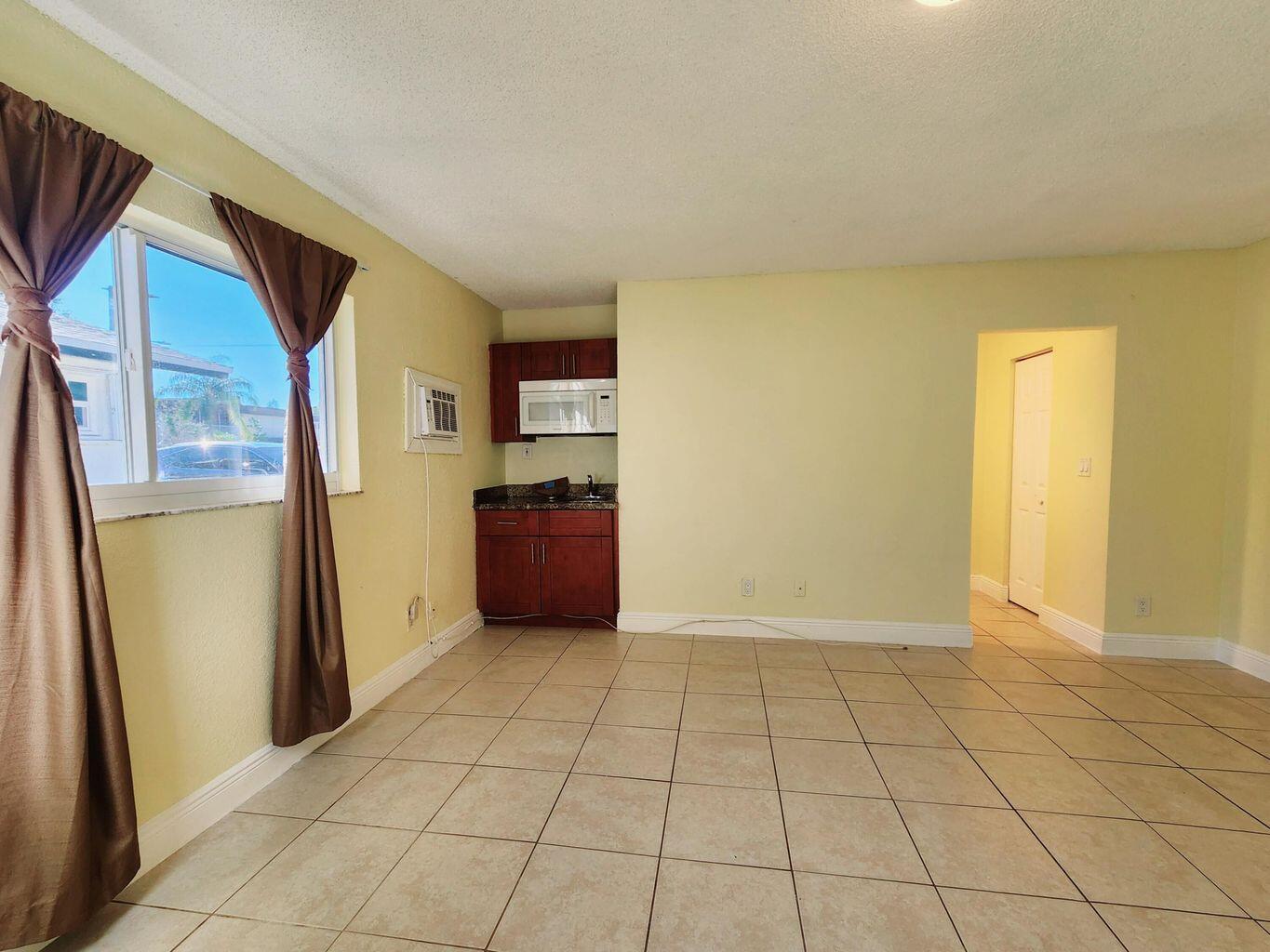 4471 SW 54th Court 1a-2b