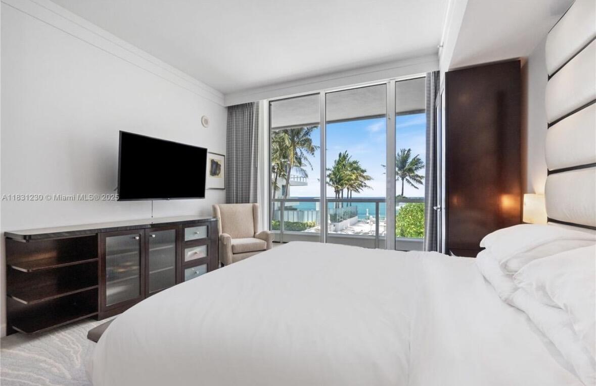 FONTAINEBLEAU III OCEAN C - Residential