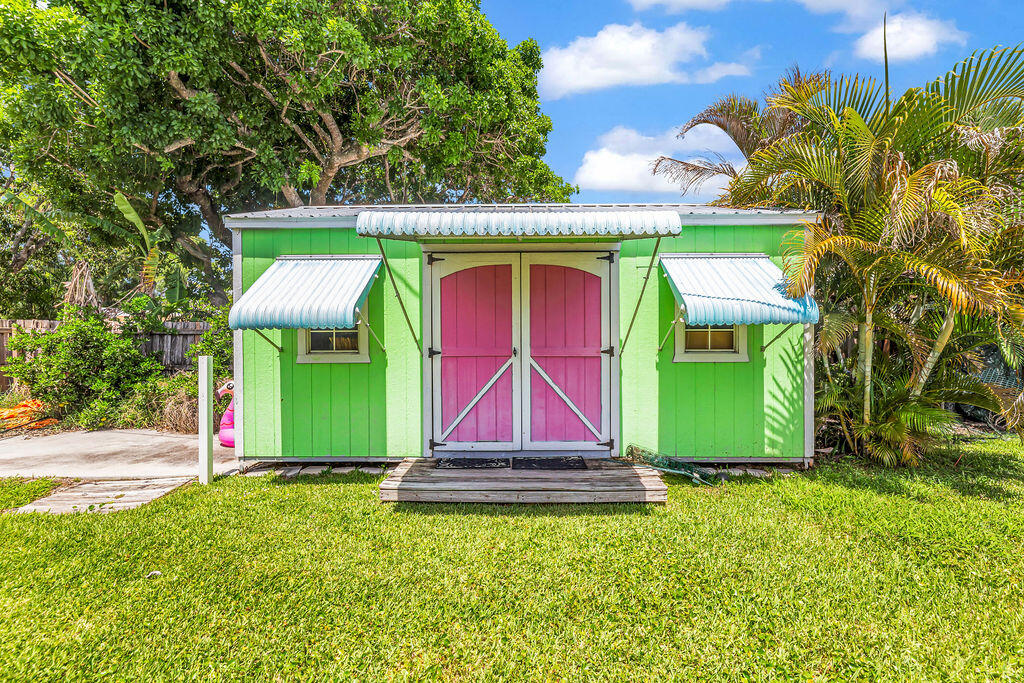 BROADWAY SECTION OF ST LUCIE ESTATES SUBDIVISION - Residential