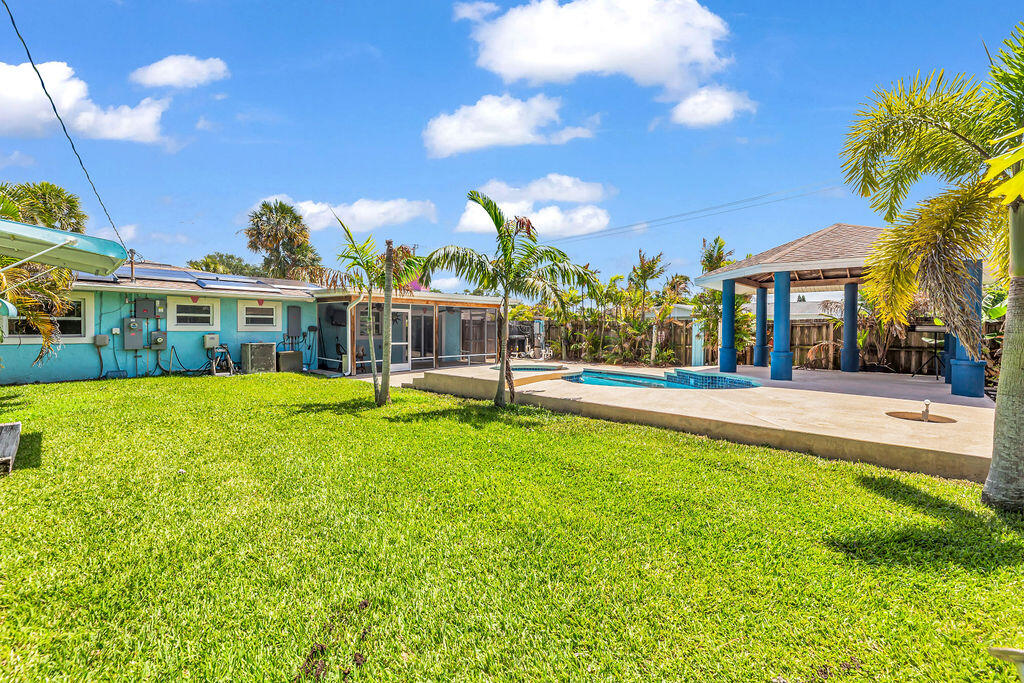 BROADWAY SECTION OF ST LUCIE ESTATES SUBDIVISION - Residential