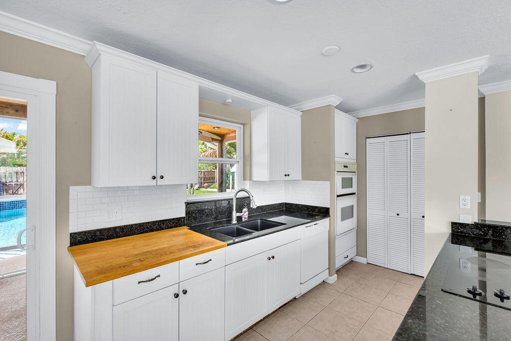 BROADWAY SECTION OF ST LUCIE ESTATES SUBDIVISION - Residential