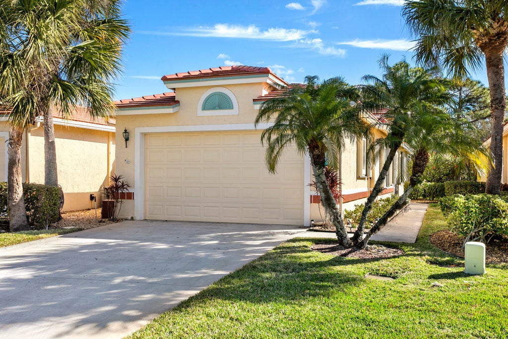 Photo of 1457 SW Greens Pointe Way, Palm City, FL 34990 (MLS # R11049308)