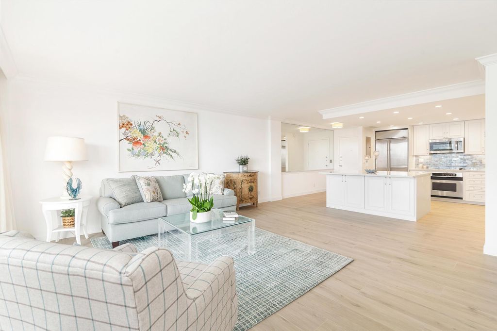 Photo of 354 Chilean Avenue #6c, Palm Beach, FL 33480 (MLS # R11072402)