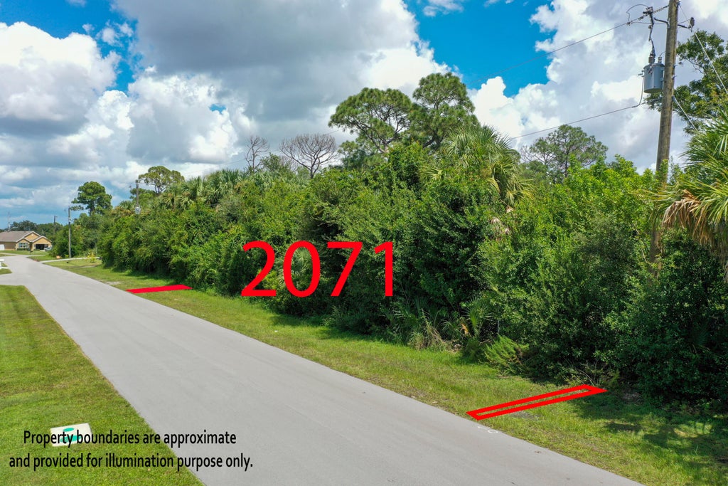 Photo of 2071 SW Brevity Terrace, Port Saint Lucie, FL 34953 (MLS # R11163683)