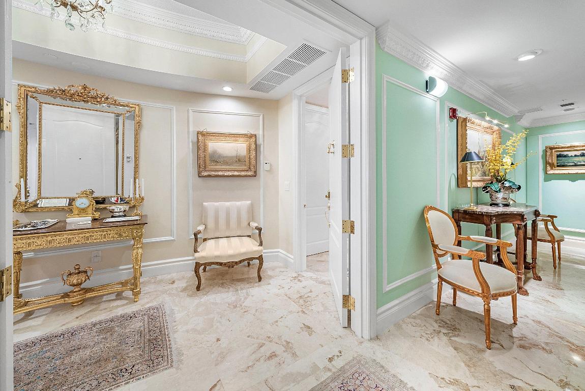 201 S Narcissus Avenue 1002