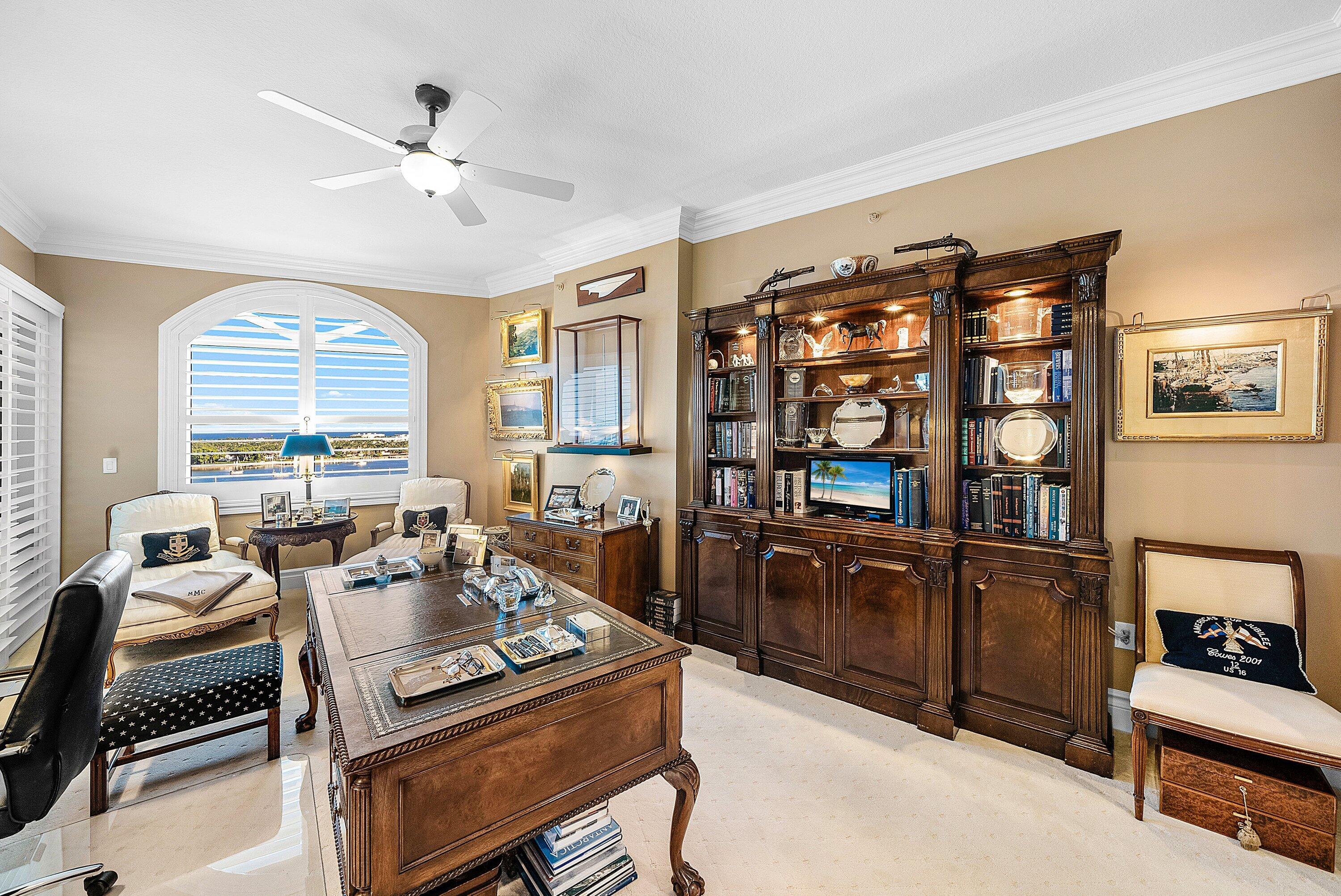 ESPLANADE GRANDE CONDO - Residential