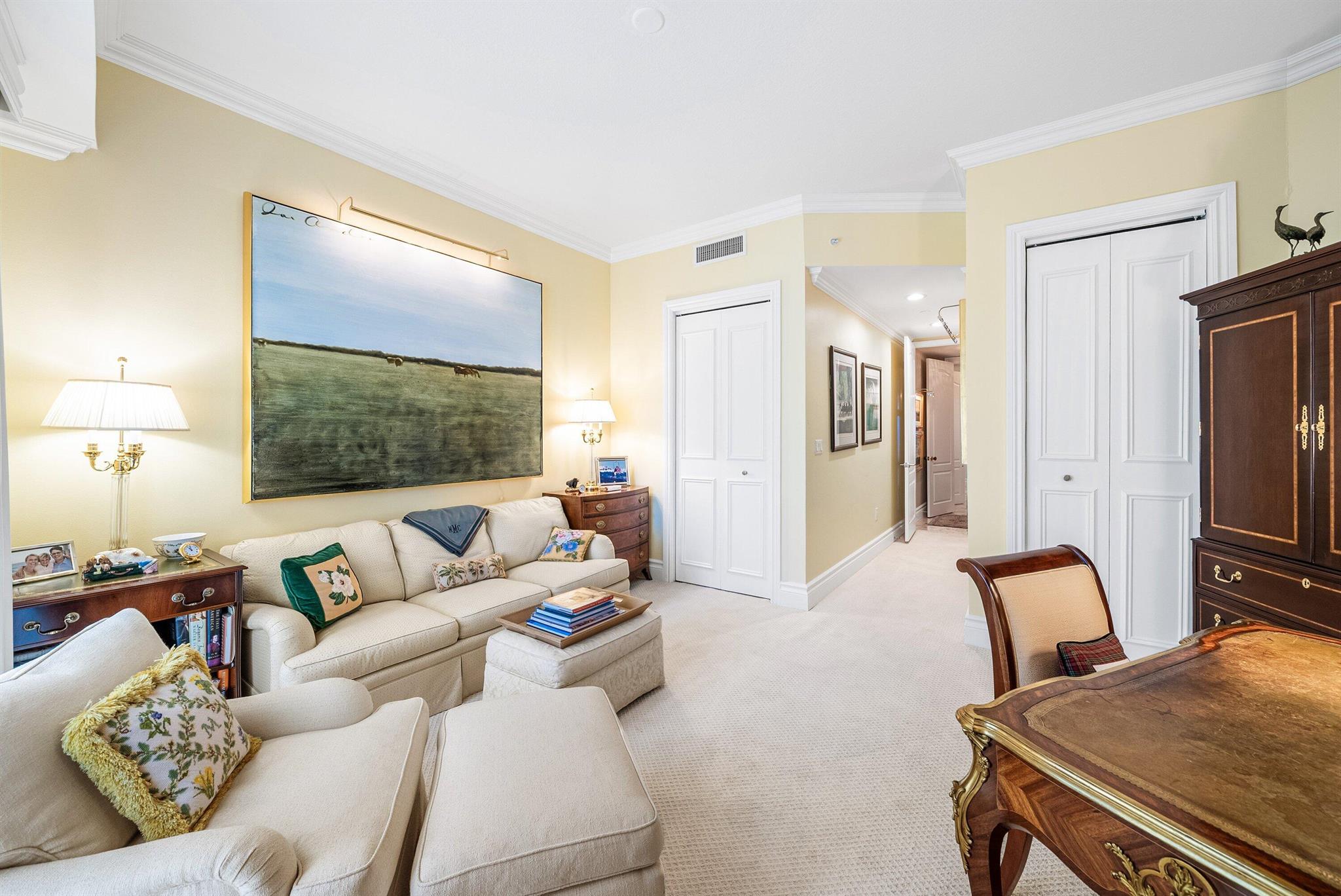 ESPLANADE GRANDE CONDO - Residential