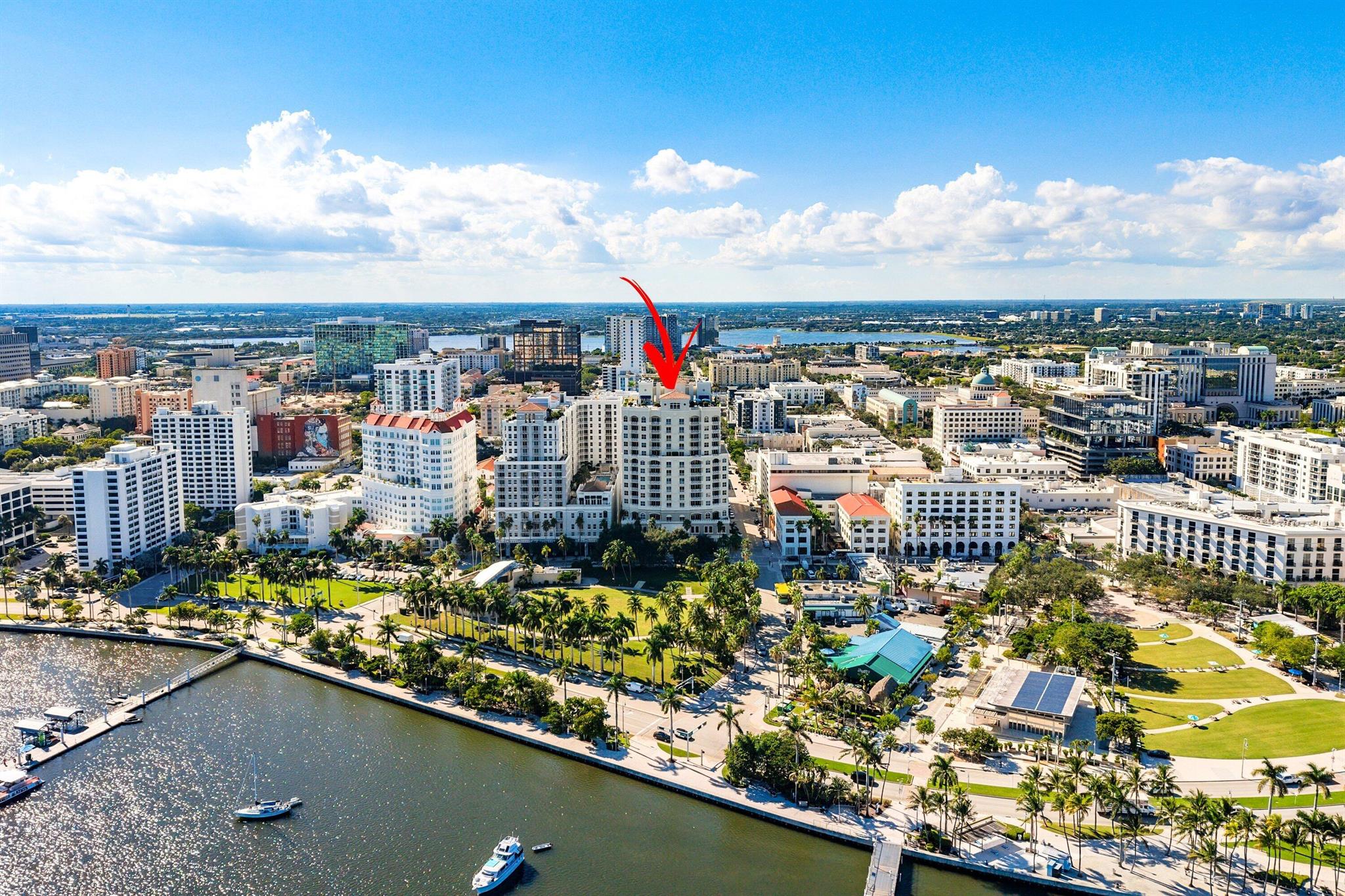 ESPLANADE GRANDE CONDO - Residential