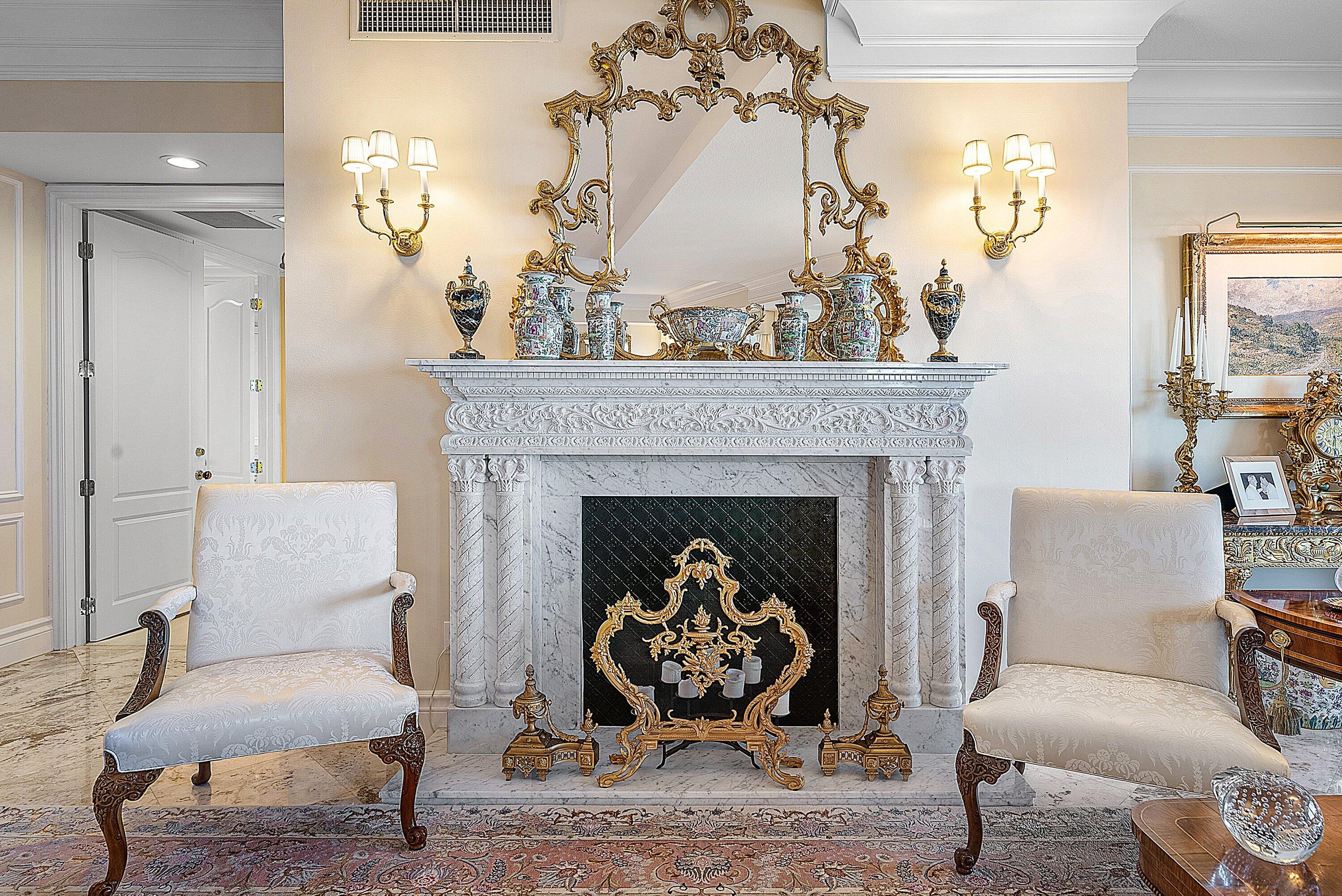 ESPLANADE GRANDE CONDO - Residential