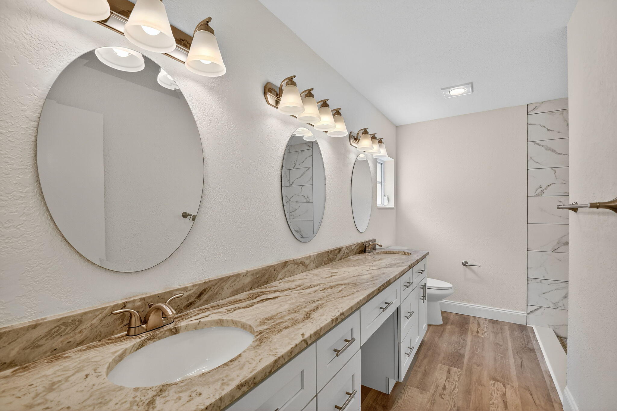 Summer Chase - Residential