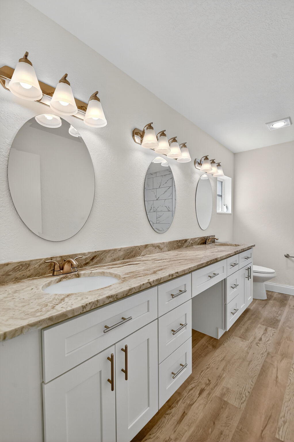 Summer Chase - Residential