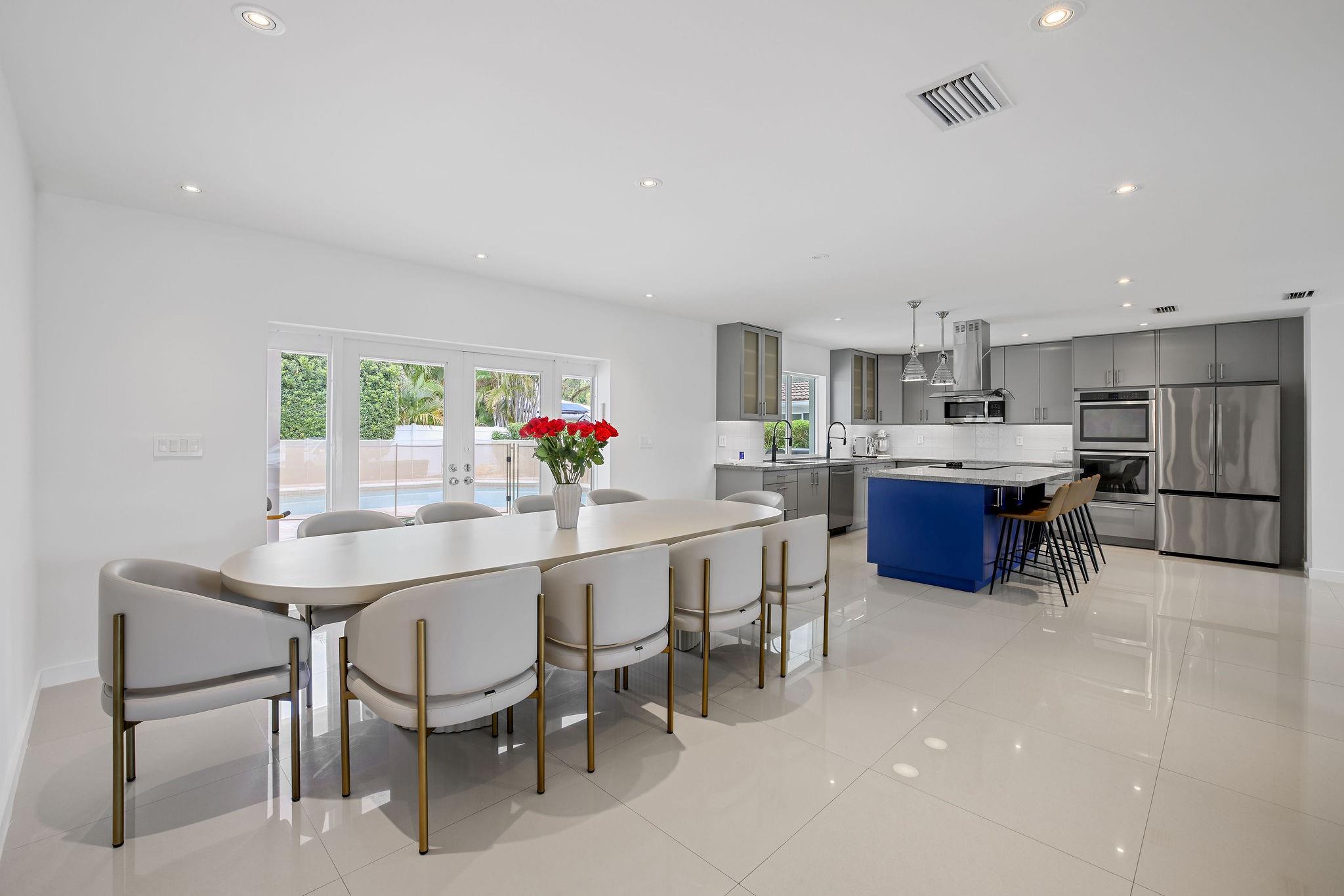 3610 N 46th Ave, Hollywood, FL, 33021/$1,250,000 4 3610 N 46th Ave