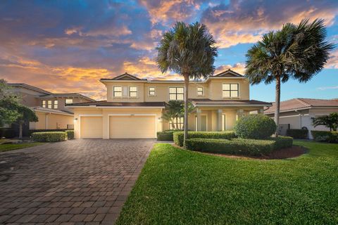 2123 NW Winterberry Trail Jensen Beach FL 34957