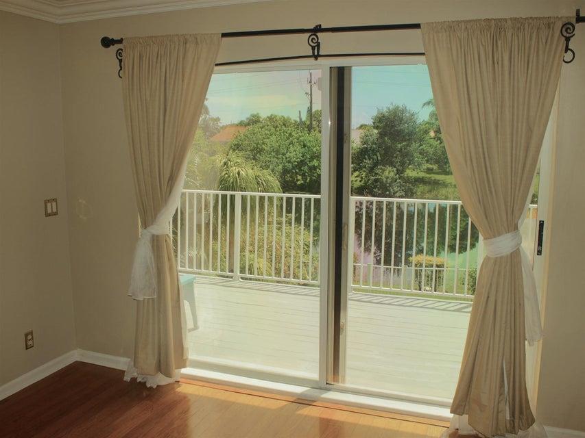 BOYNTON WATERS - Residential