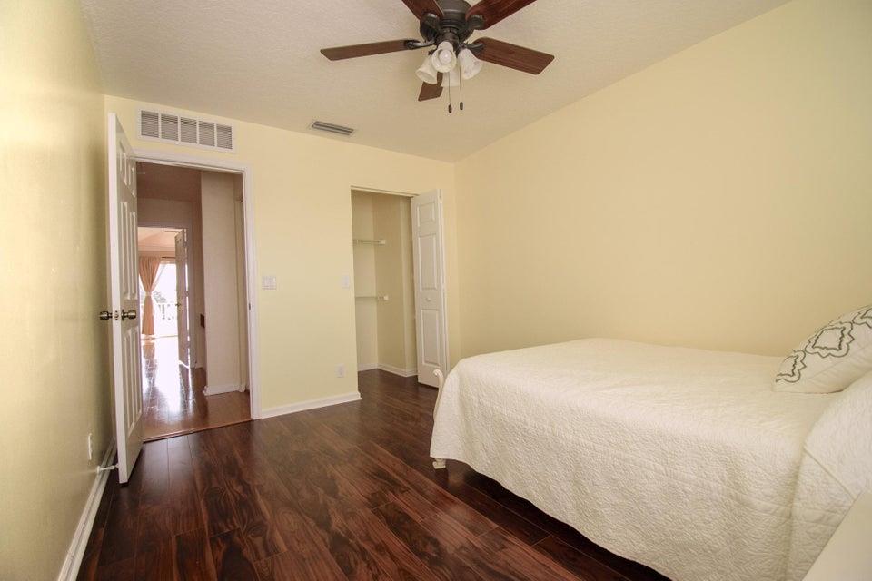 BOYNTON WATERS - Residential