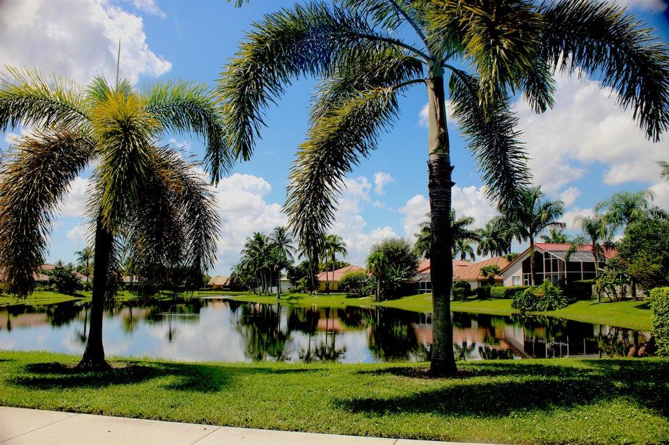 BOYNTON WATERS - Residential