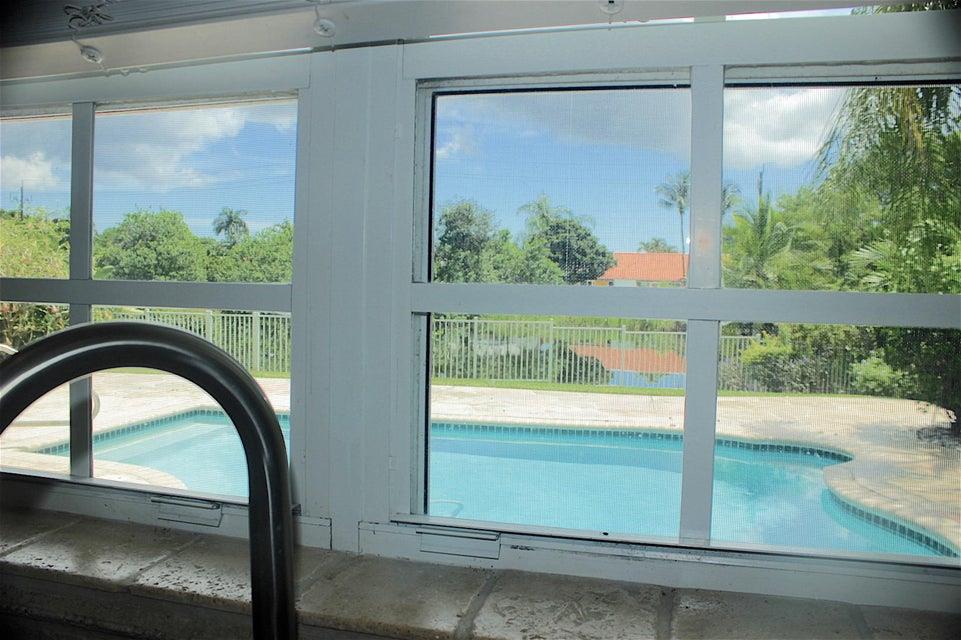 BOYNTON WATERS - Residential