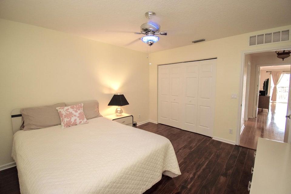 BOYNTON WATERS - Residential