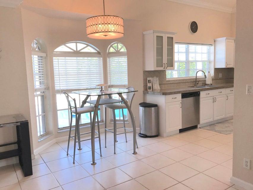 BOYNTON WATERS - Residential