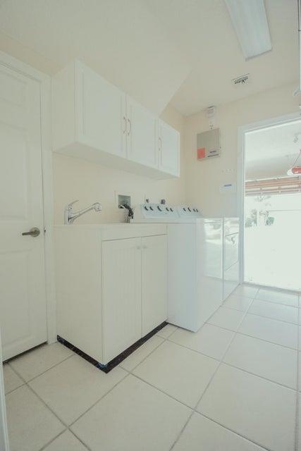 BOYNTON WATERS - Residential