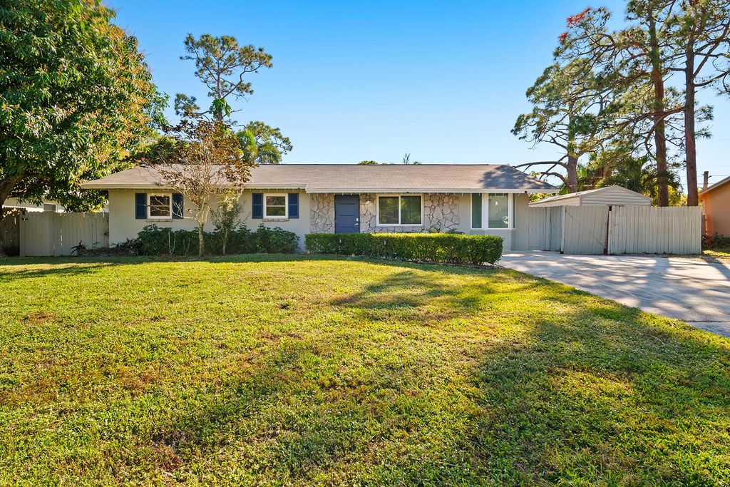 Photo of 3642 Kitely Avenue, Boynton Beach, FL 33436 (MLS # R11158760)