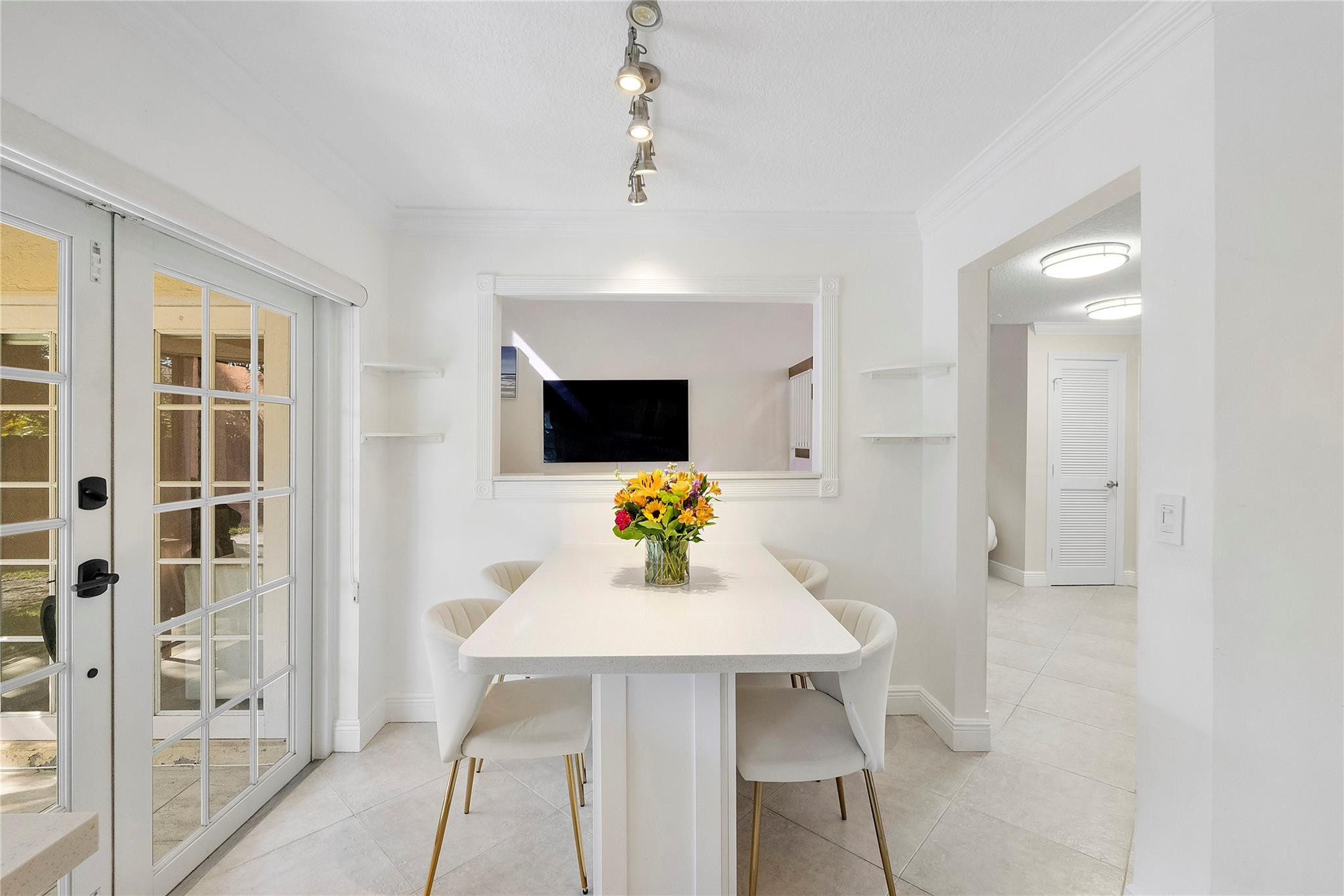 3406 Emerald Oaks Drive 804