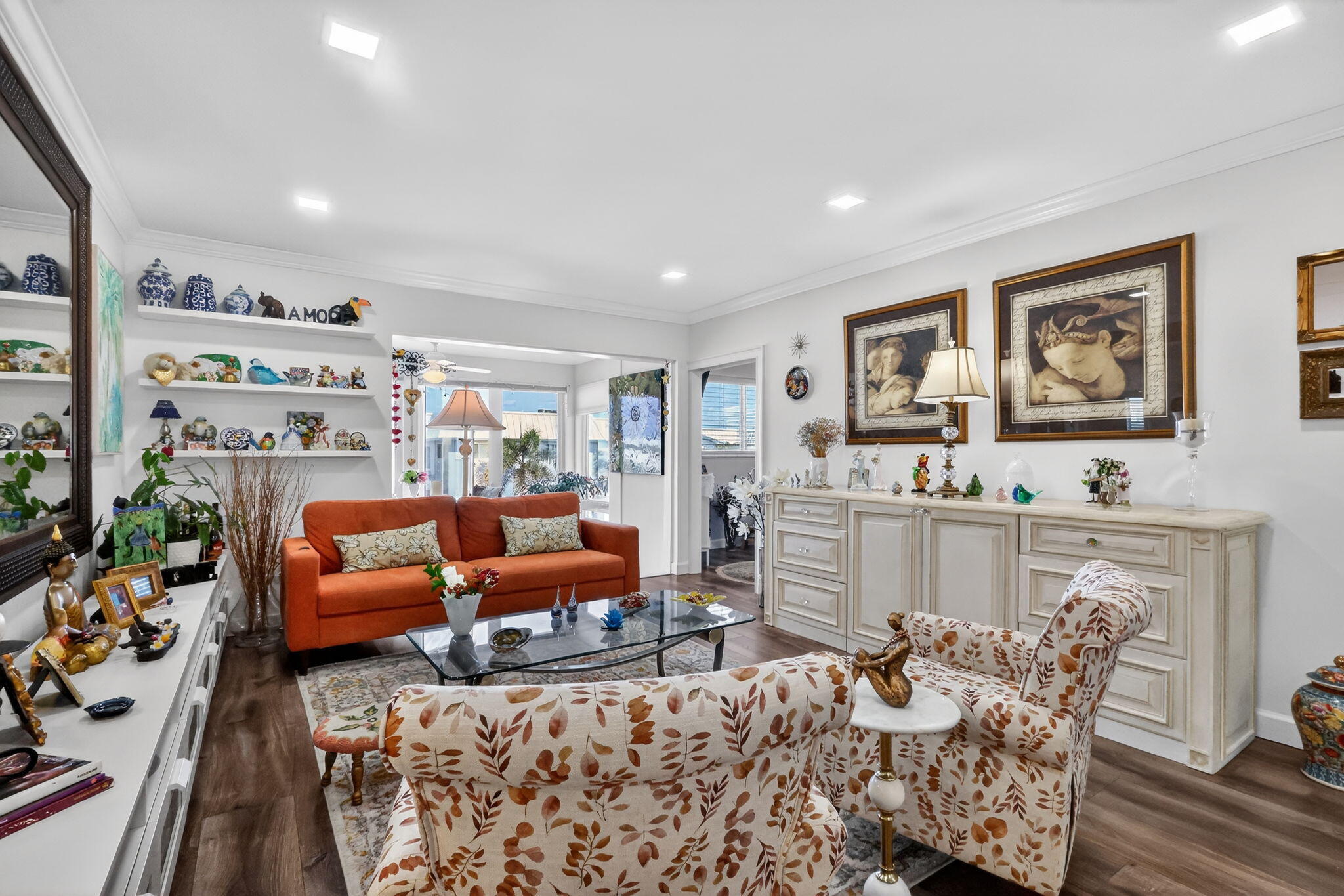 COLONIAL CLUB COND SEC NO 1 - Residential