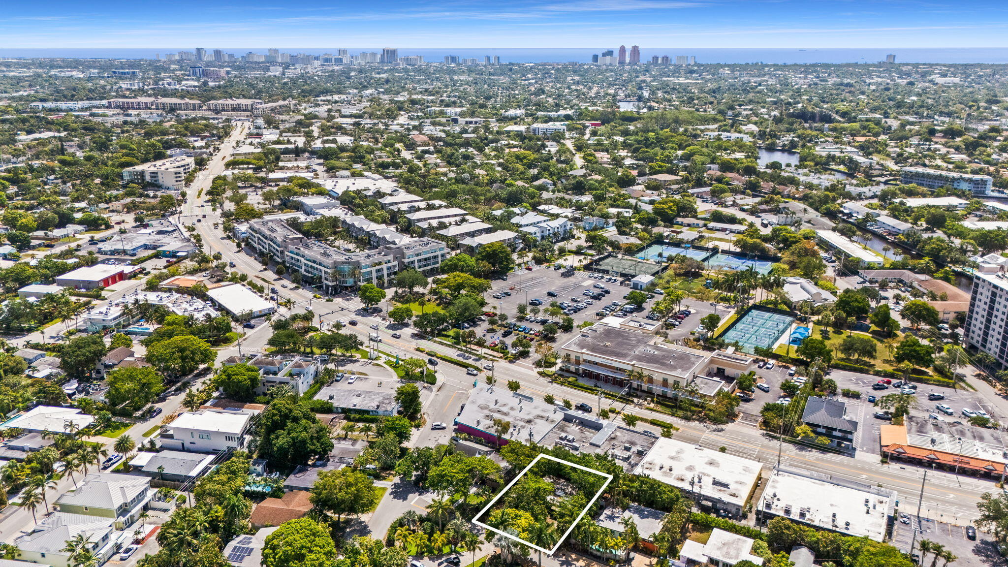 WILTON MANORS FIRST ADD - Residential Lease